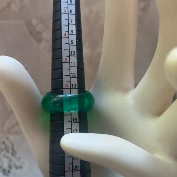 Vintage 1960’s Mod rings possibly lucite! - Picture 3 of 7